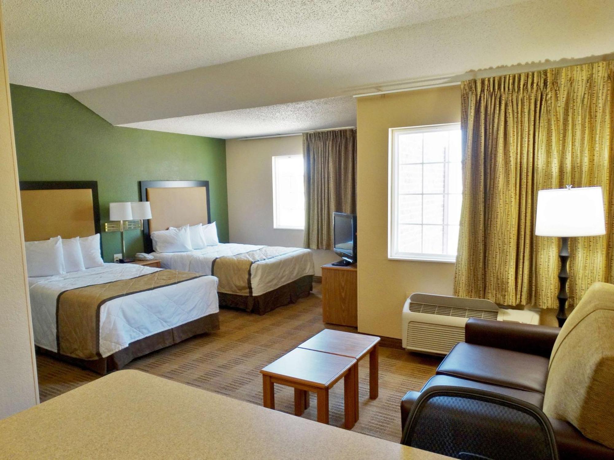 Extended Stay America Select Suites - Orlando - Lake Mary - 1040 Greenwood Blvd Exterior foto